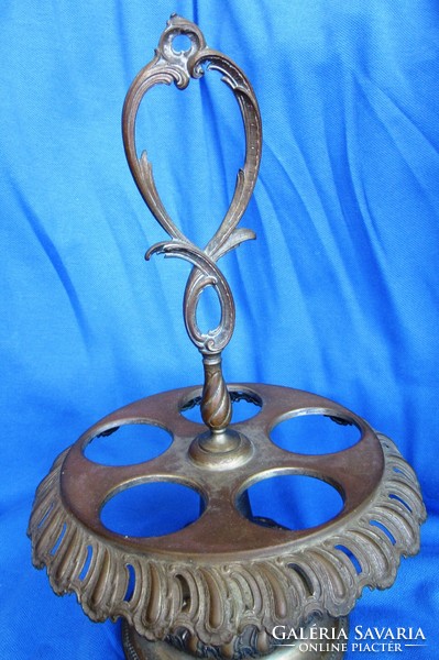 Antique metal spice rack with 29.5 cm high pliers, top diameter 18 cm, once silver-plated