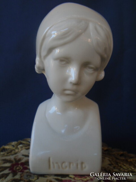 Altwien bust statue from the 1850s-1890s I stand with the first beehive mark nice work
