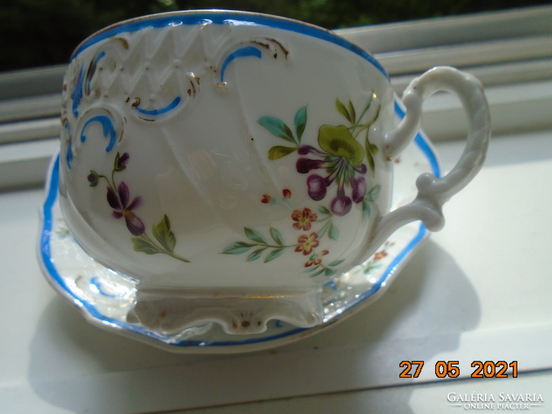 1873 Pfeiffer & Löwenstein Geschütz Embossed Gilded Grid and Handmade Floral Tea Set l