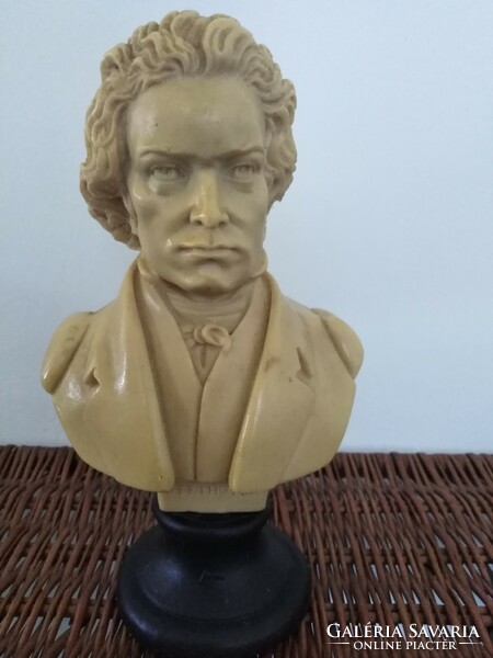 Beethoven bust: synthetic resin