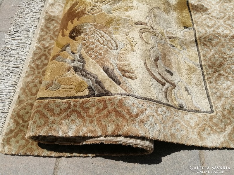 Kézi csomózású Kínai﻿ figurális madaras selyem szőnyeg. Alkudható!