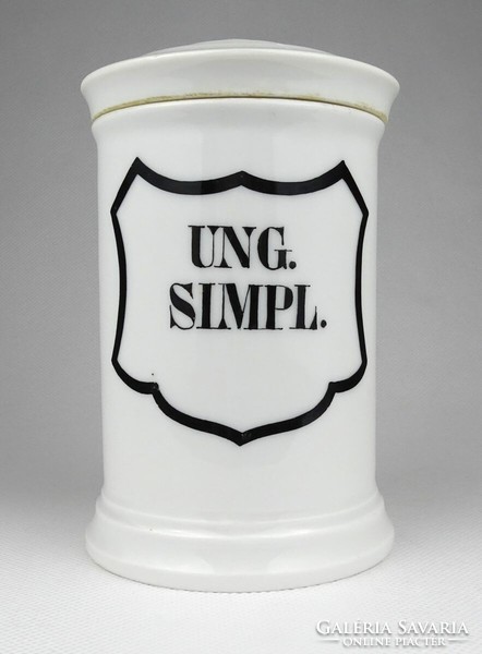 1I500 old porcelain pharmacy pot jar ung. Simpl.