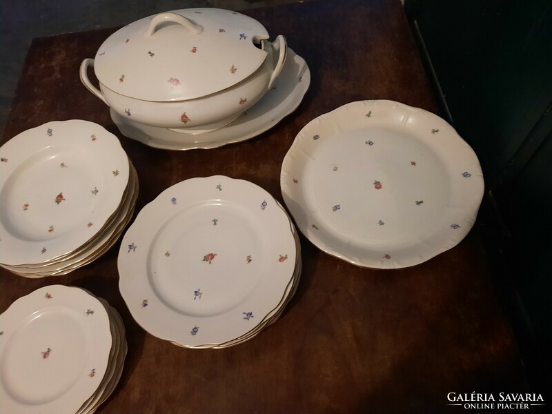 Zsolnay 20-piece porcelain tableware
