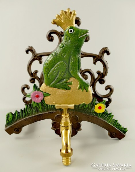 Frog King - Cast Iron Hose Holder