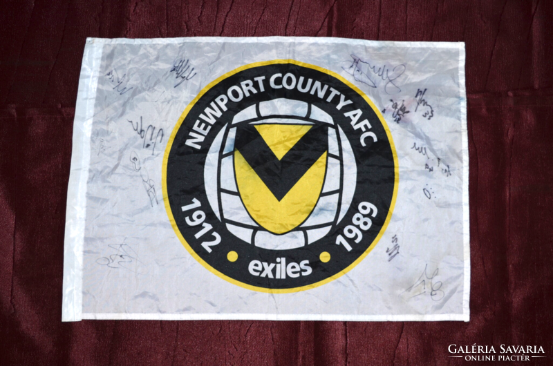 Newport county association football club flag ( dbz 0096 )
