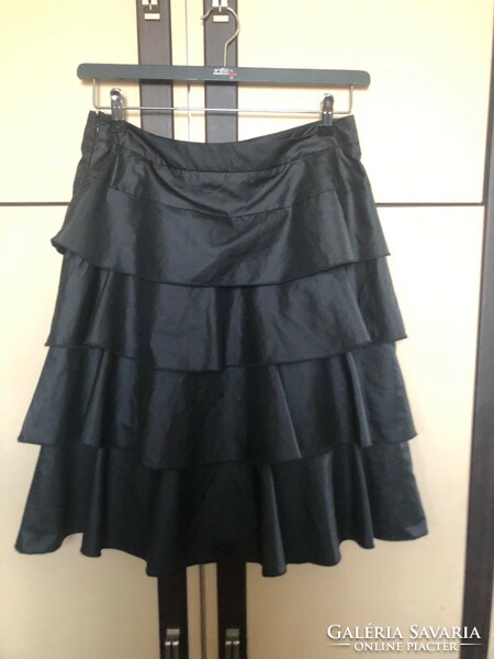 Retro ruffled skirt