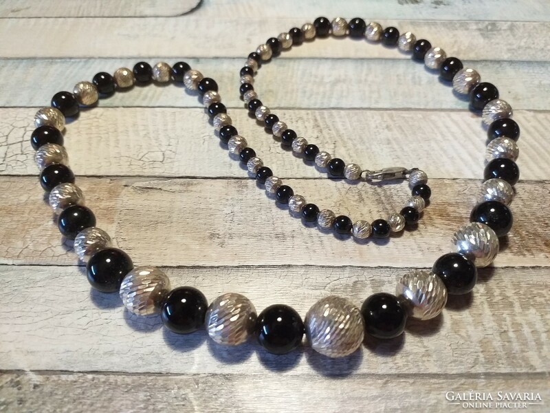 Silver necklace with onyx 45.8g!