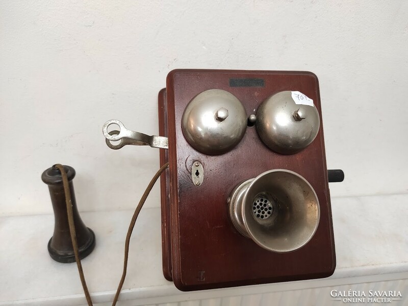 Antique wall-mounted wooden telephone 1890-1905 707 5528