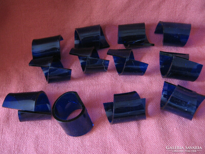 12 pcs cobalt blue plastic napkin holders in one