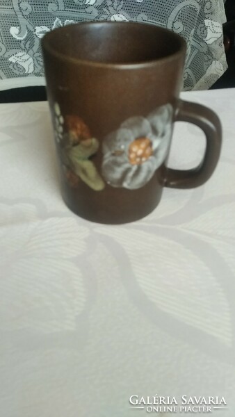 Barna kerámia  virágos csésze 2 dl
