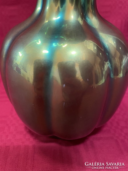 Zsolnay eosin hollow vase