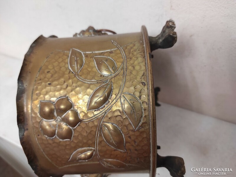 Antique gun world warrior memorial embossed flower motif gun vase 653 5556