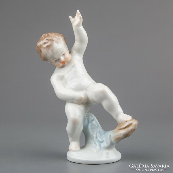 Herend peeing putto figure # mc1049