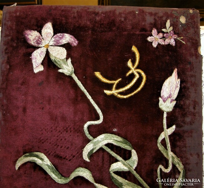 Antique velvet embroidered folder