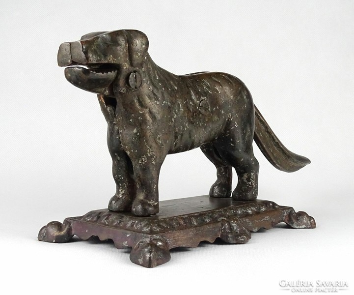 1I454 Antik nagyméretű kutya alakú bronz diótörő 29 cm