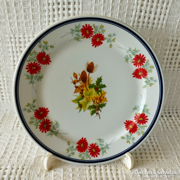 Very rare uniquely painted marked lowland porcelain flat plate with gerbera flower pattern