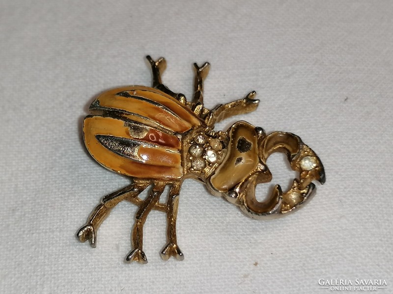 Retro stag beetle brooch 202.