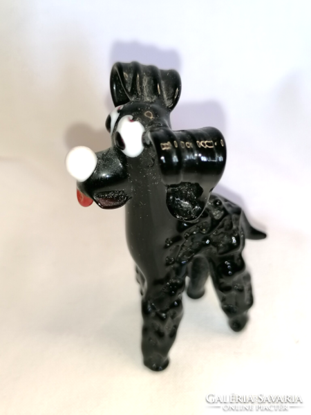 Black glass dog