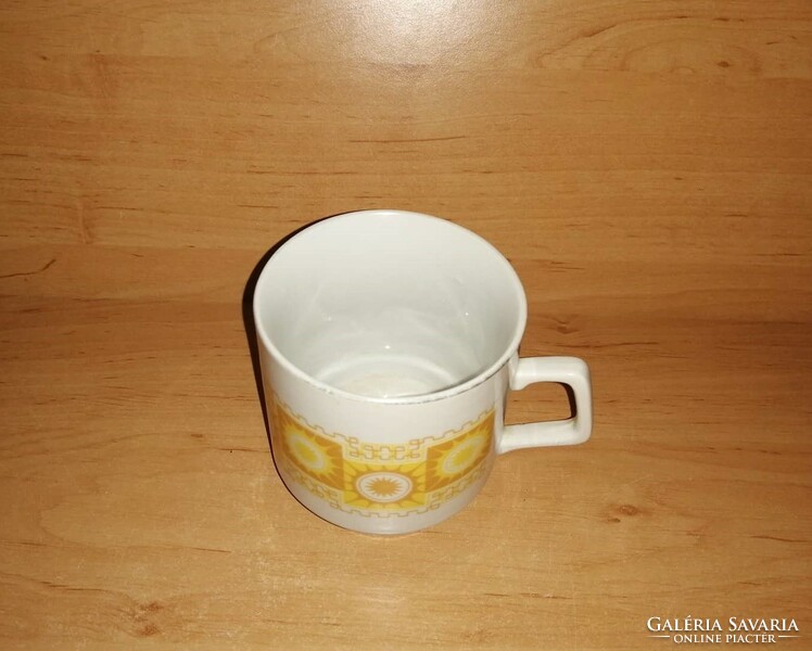 Zsolnay porcelain mug (5 / d)