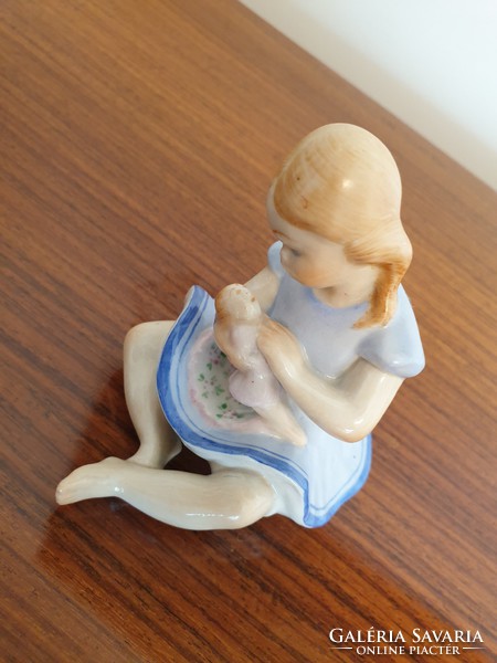 Old kp drasche porcelain baby girl girl figurine