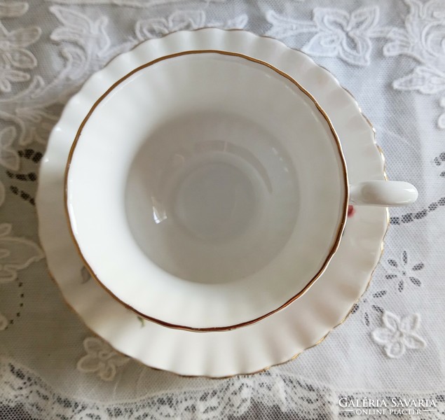 Royal Stafford szegfűs teás csésze Royal Albert alj