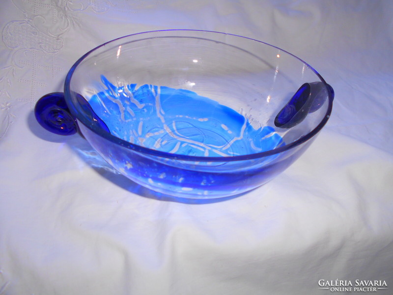 Serving bowl-handcrafted glass bowl with special handle design