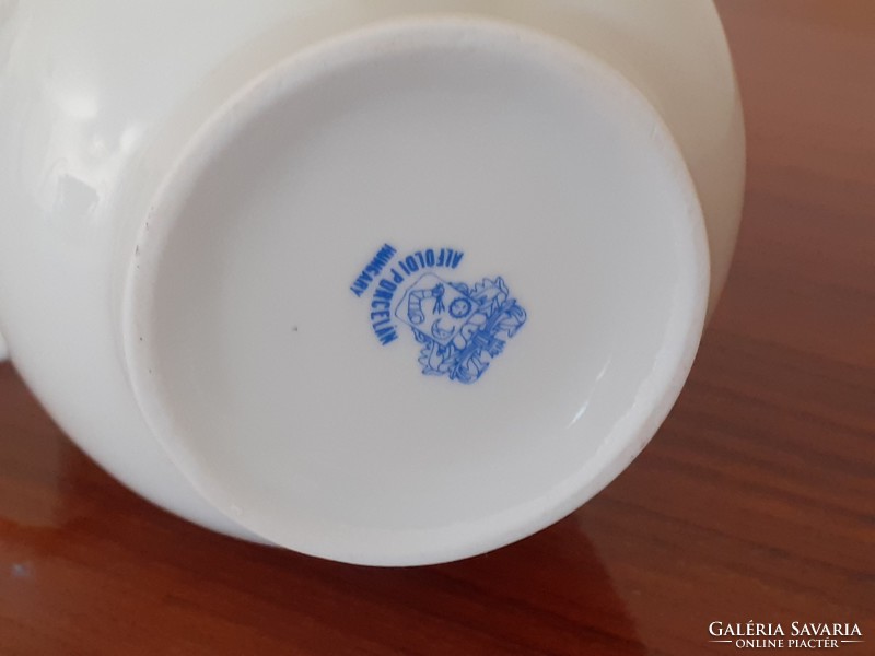 Retro régi Alföldi porcelán virágos kis kancsó 1 db