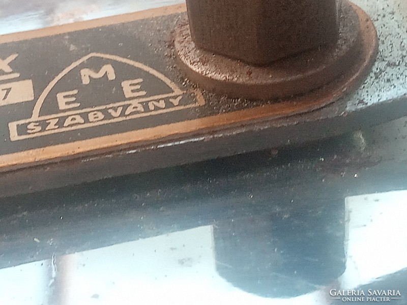 Elekthermax iron with cord in very good condition from the 1950s-60s