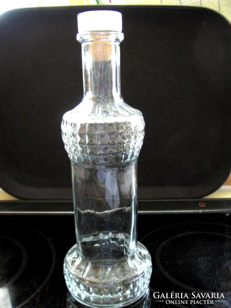 Liqueur, brandy checkered serving bottle, half-liter bottle