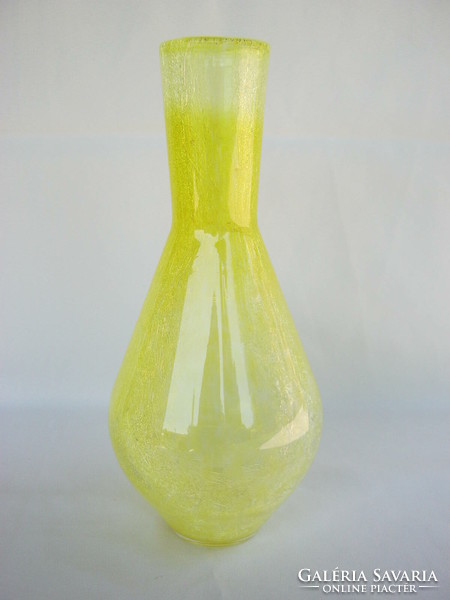 Retro ... Karcagi Berekfürdői fátyolüveg repesztett  üveg váza nagy méretű 26 cm