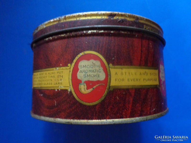Pléh box humidor tobacco holder