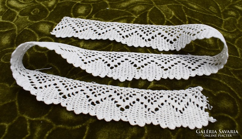 Crochet lace shelf decoration, drapery curtain tablecloth lace strip ribbon 55 x 3 cm