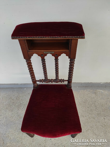 Antique exquisitely carved prayer stool Christian religion Jesus prayer stool 379 5717