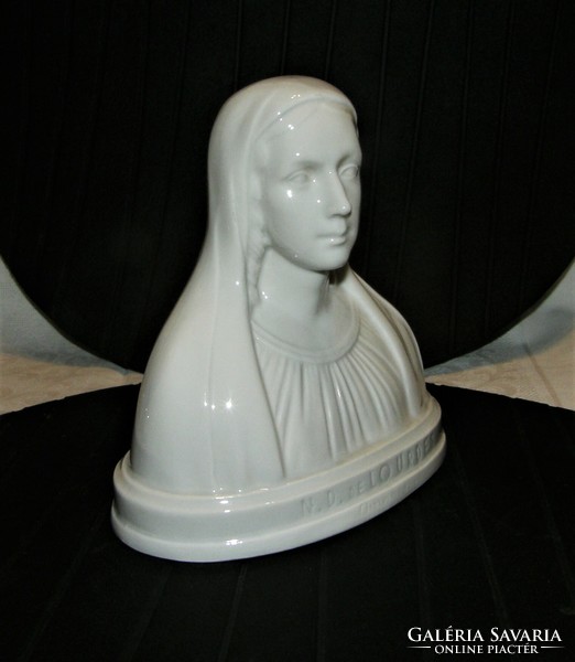 Madonna bust - Limoges porcelain