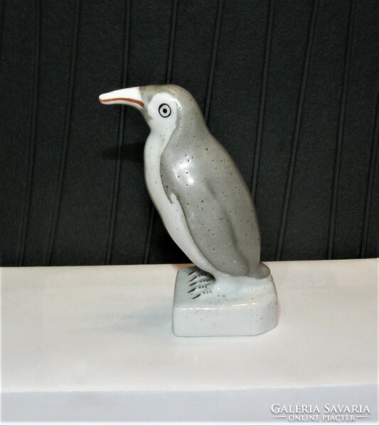 Penguin rare painted Aquincum porcelain