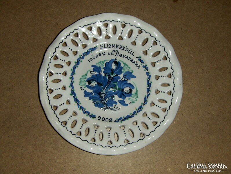 World Day of the Elderly 2009 openwork edge marked wall plate 22 cm ambrus (ap)