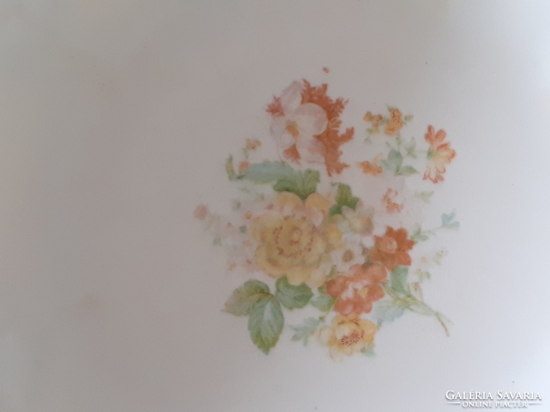 Régi Zsolnay porcelán virágos barokk mély tányér