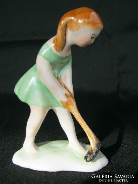 Bodrogkeresztúr ceramic gardening rake girl