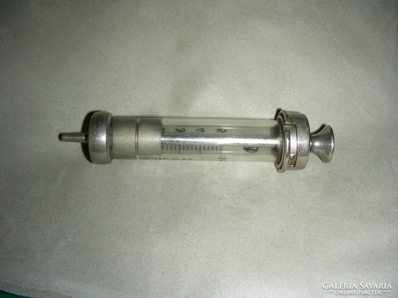Old syringe om jenaer glas