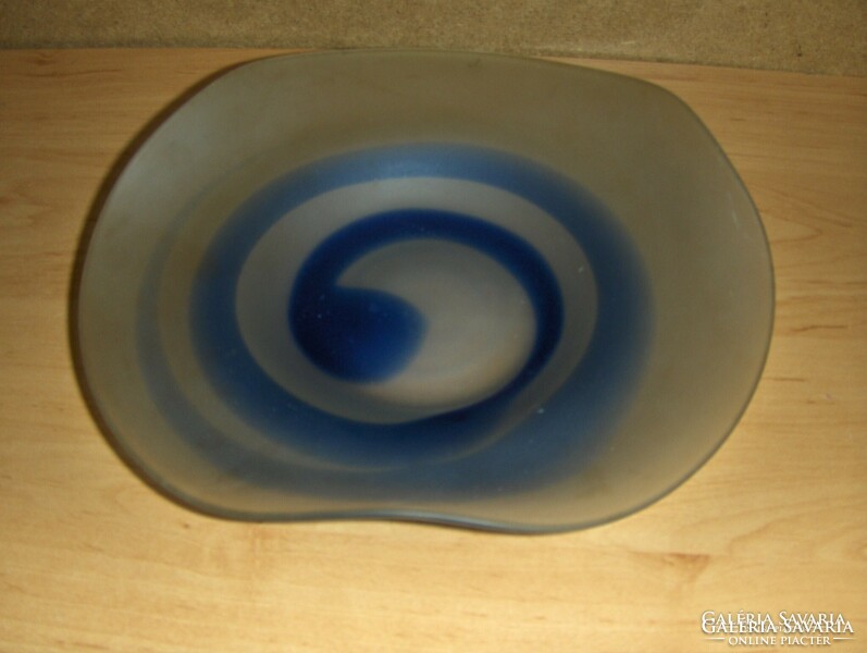 Fodros szélű kék spirálmintás üveg kínáló 22 cm (afp)