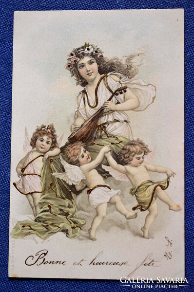 Antik A&M B grafikus üdvözlő bronzpasztás képeslap leány mandolinnal  angyalkák táncolnak