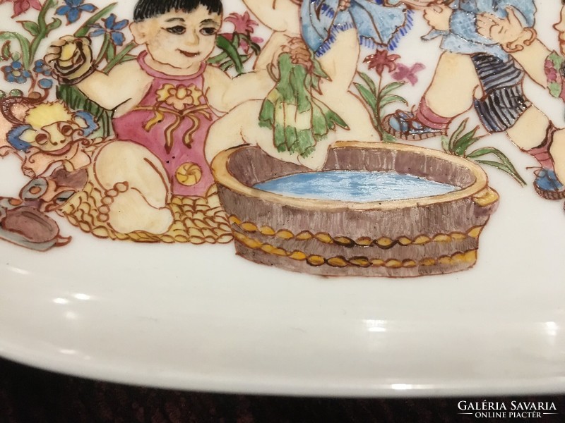 Hand-painted German porcelain bowl, Chinese children playing! 21- Cm!