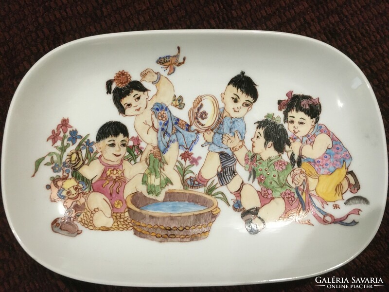 Hand-painted German porcelain bowl, Chinese children playing! 21- Cm!