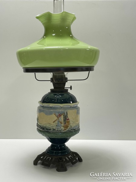 Antique majolica oil lamp