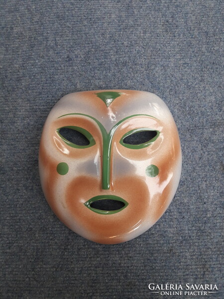 Special ceramic wall mask