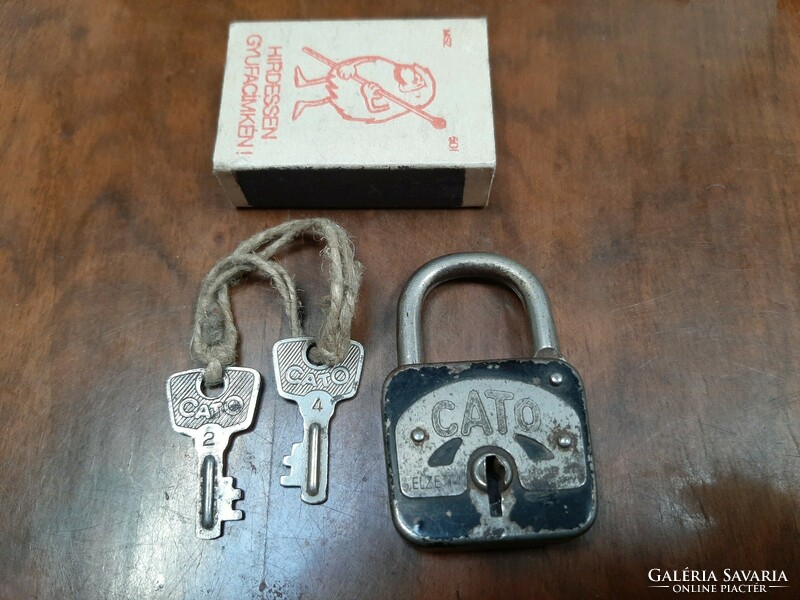 Small lock