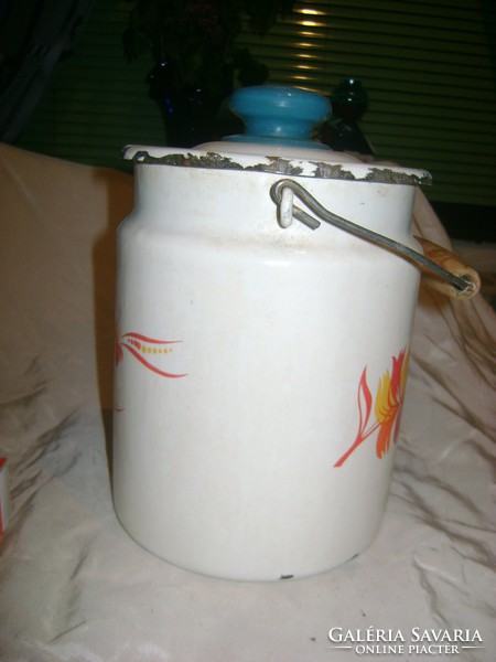 Retro enamel jug, milk jug - with autumn leaves decor