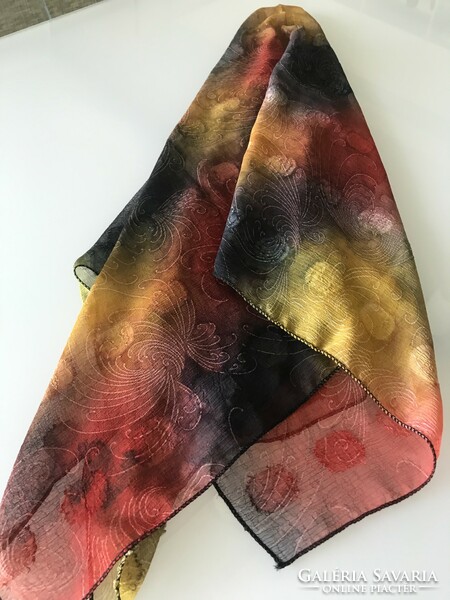 Hatalmas selyemkendő beleszőtt selyempöttyökkel, 100 x 100 cm