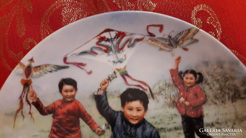 Gyerekes dísztányér, porcelán tányér 1. (M2053)