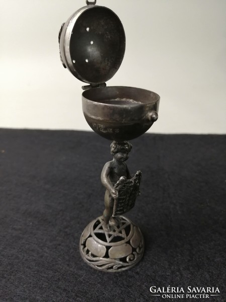 Antique silver judaica, bessamim holder